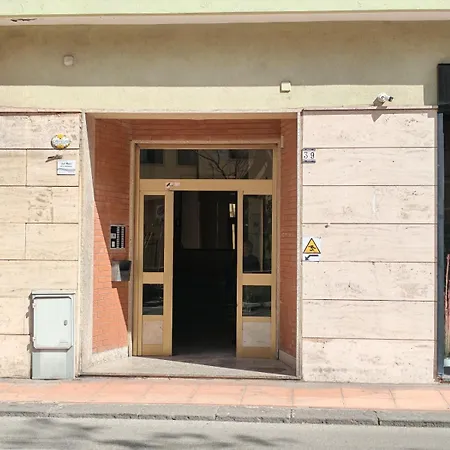 Lisa House Grande Vicino Al Mare Apartment Salerno