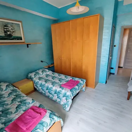 Lisa House Grande Vicino Al Mare Daire