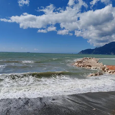 Lisa House Grande Vicino Al Mare Daire Salerno